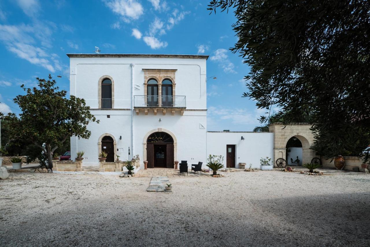 Masseria Borgo Santuri オストゥーニ エクステリア 写真