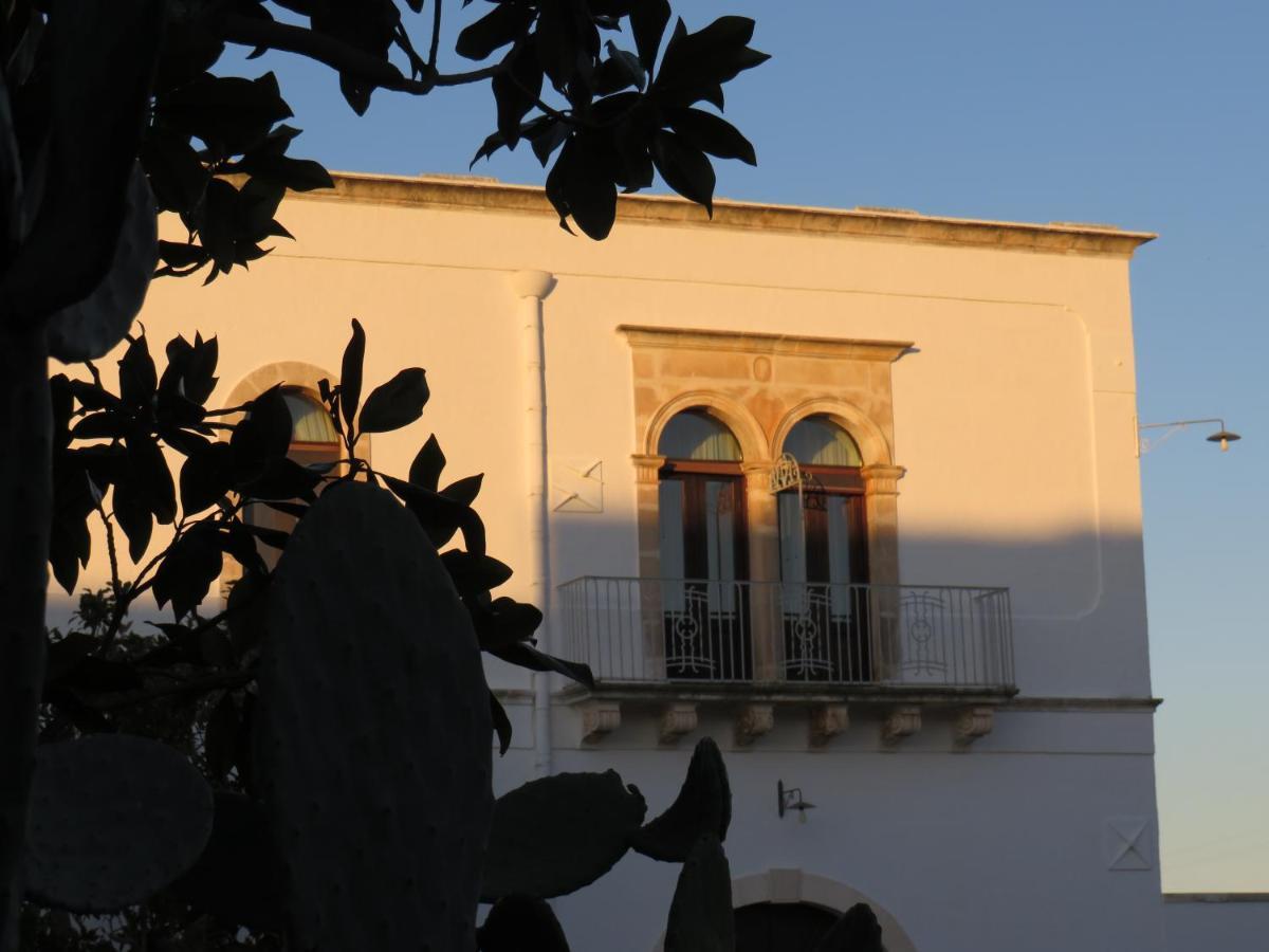 Masseria Borgo Santuri オストゥーニ エクステリア 写真